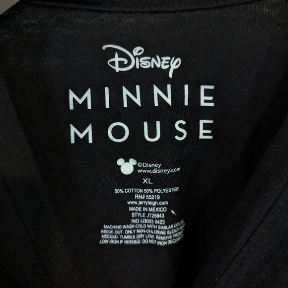 3/$50 Minnie Mouse Tshirt - Picture 2 of 2